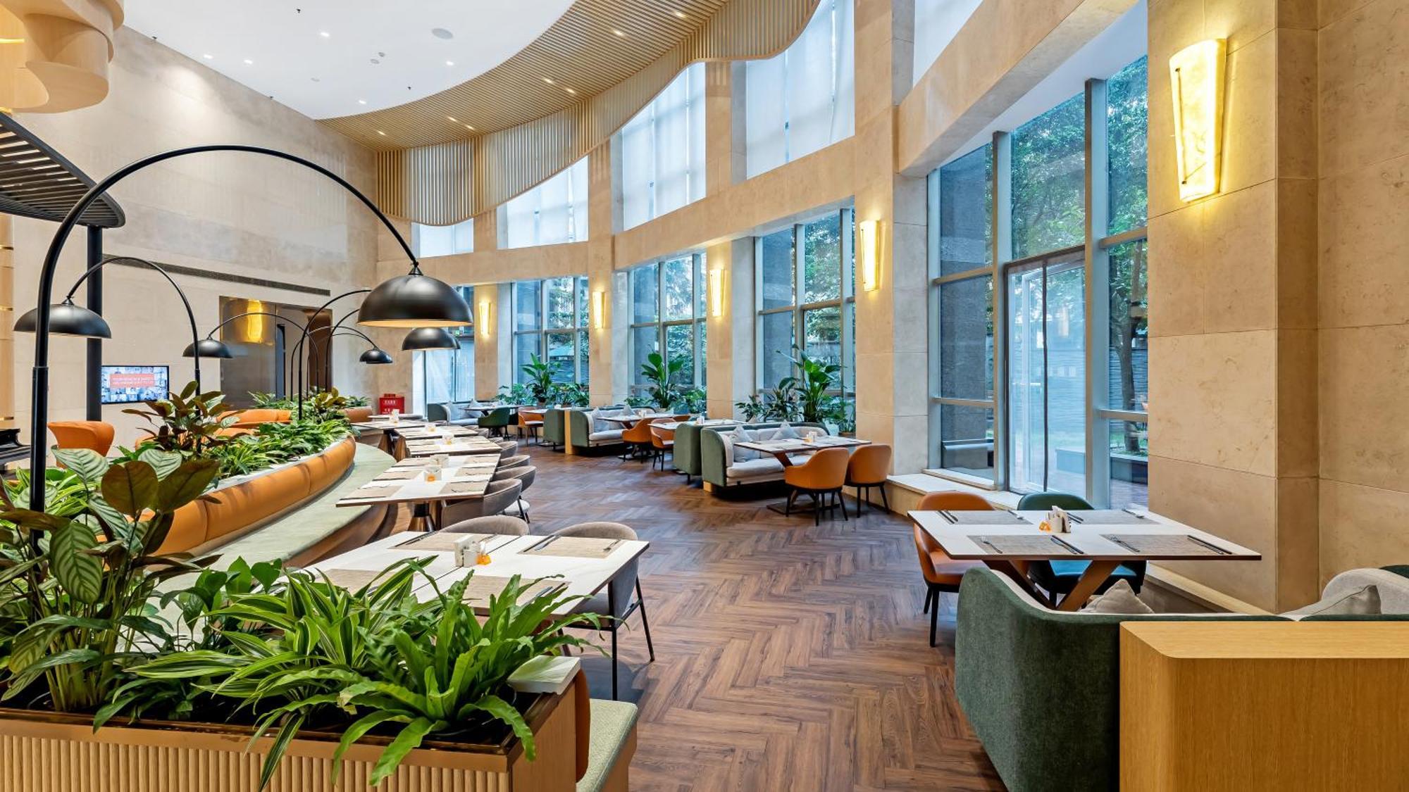 Holiday Inn Chongqing Guanyinqiao By Ihg Exterior foto